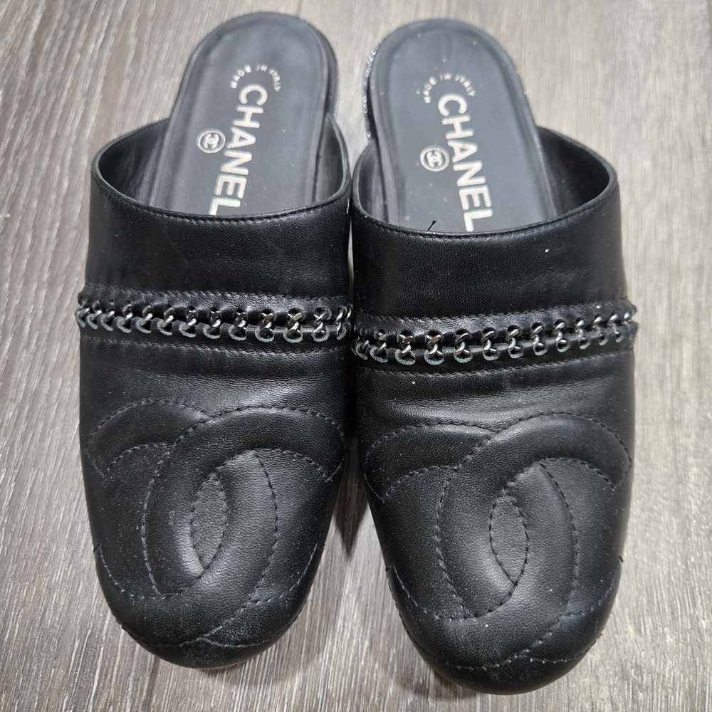 Chanel Black Women's Slip-On Shoes